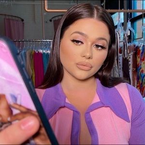 Meet your Posher, Abby